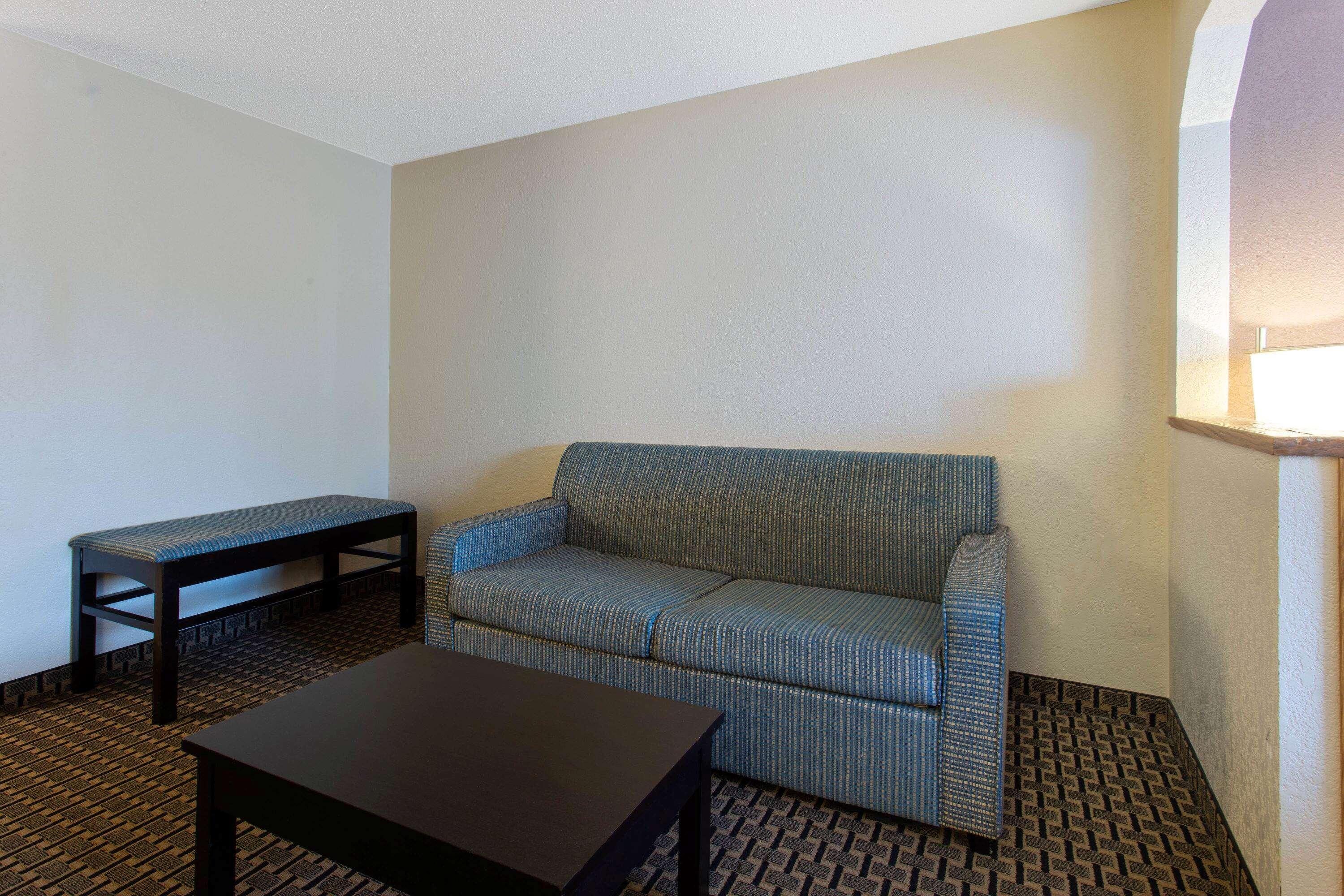 Ramada By Wyndham Glendale Heights/Lombard Ξενοδοχείο Εξωτερικό φωτογραφία