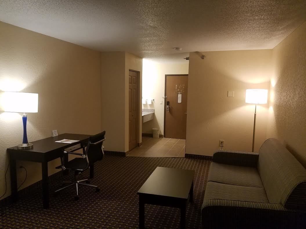 Ramada By Wyndham Glendale Heights/Lombard Ξενοδοχείο Εξωτερικό φωτογραφία