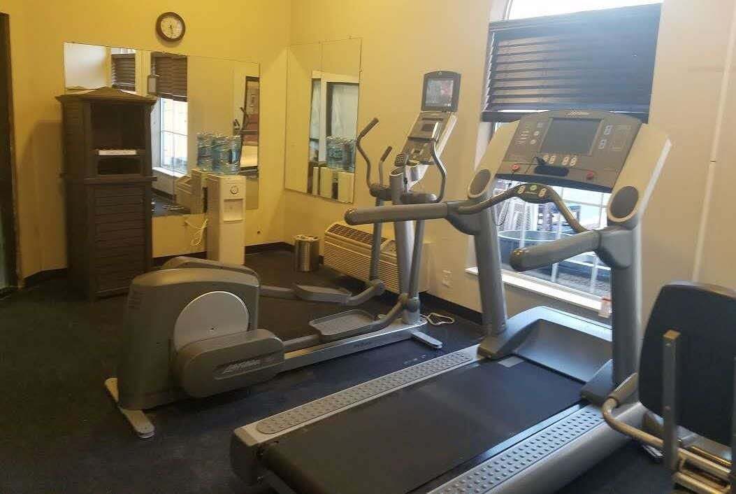Ramada By Wyndham Glendale Heights/Lombard Ξενοδοχείο Εξωτερικό φωτογραφία