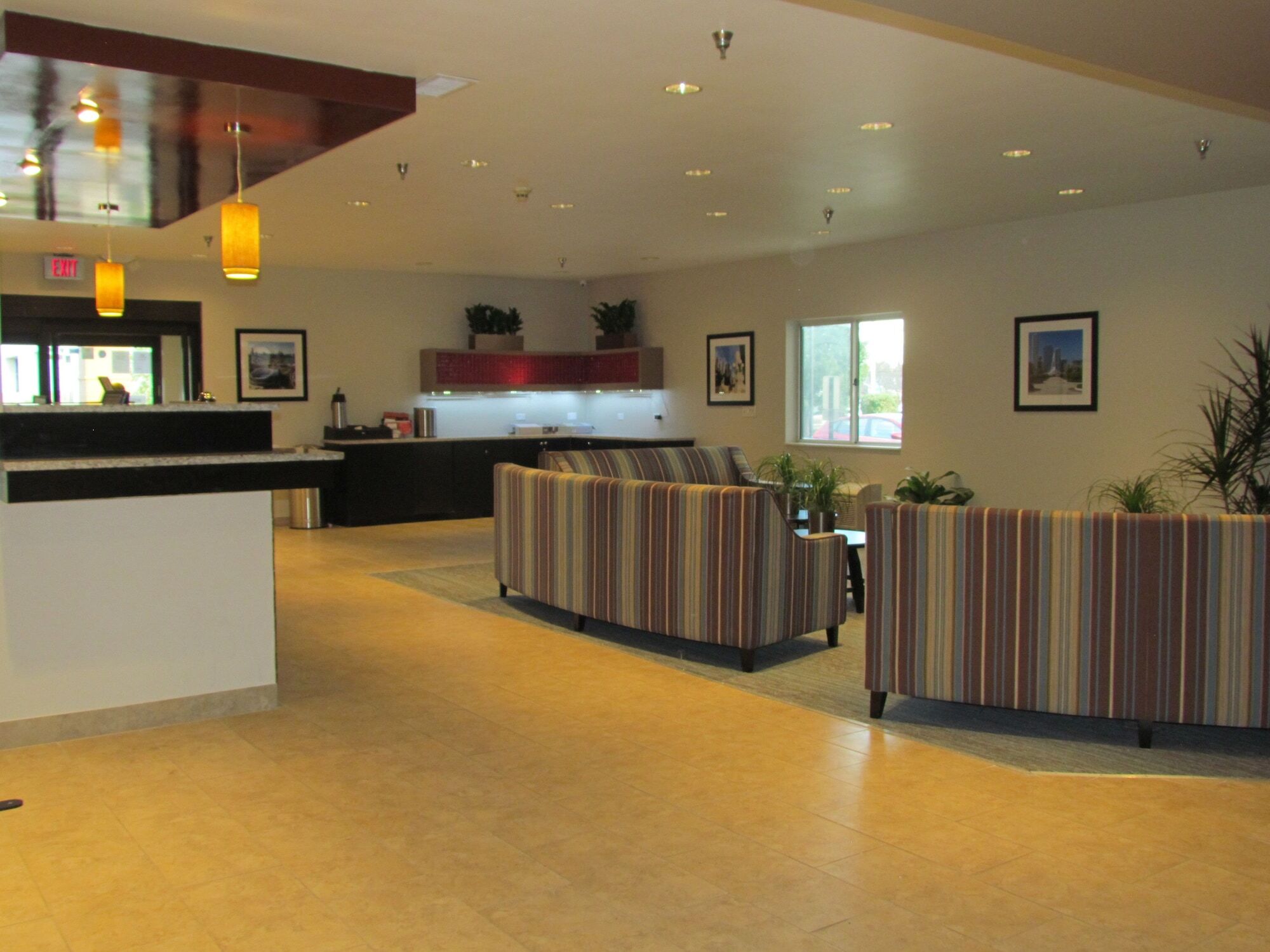 Ramada By Wyndham Glendale Heights/Lombard Ξενοδοχείο Εξωτερικό φωτογραφία